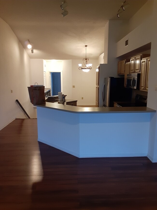 Building Photo - 1109 Normandy Trace Rd Unit 1109 Rental