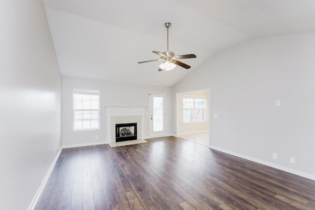 Photo - 1547 St Andrews Dr
