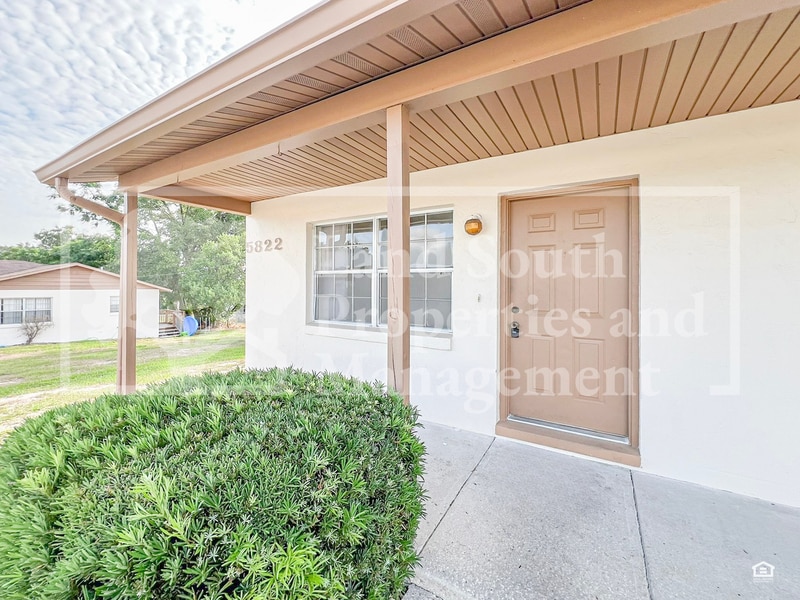 Photo - 5822 Charlton Dr