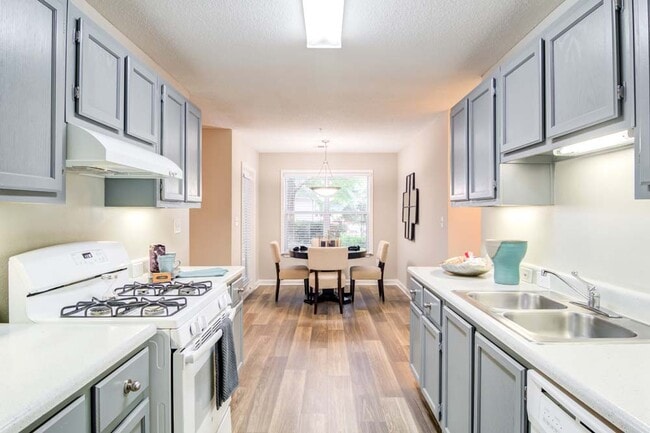 Photo - Azalea Springs