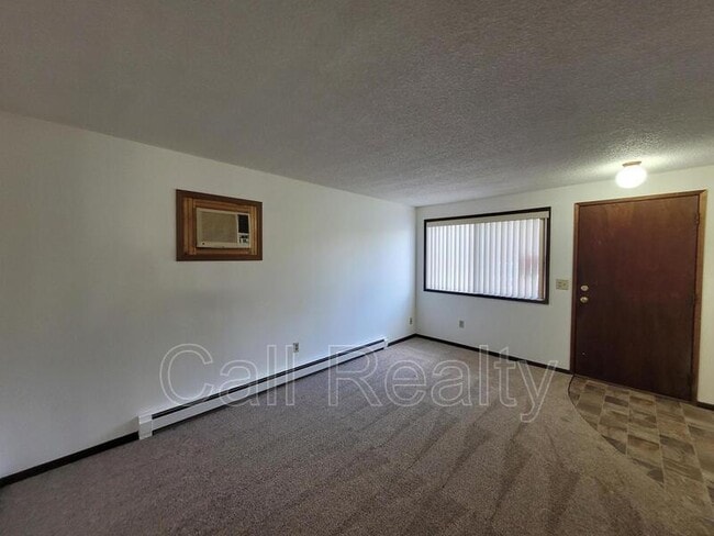Photo - 12224 E Lenora Dr Unit #2