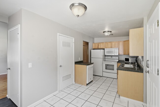 Photo - 2125 Polk Ave