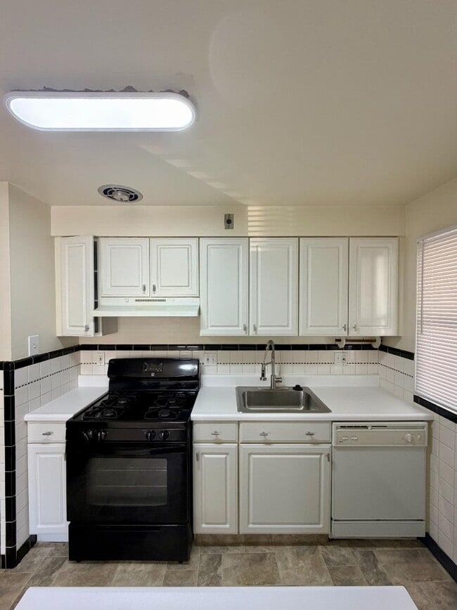 Photo - 1215 Bliss Dr