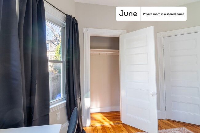 Photo - Room in Shared 5 bed/2 bath home Unit B