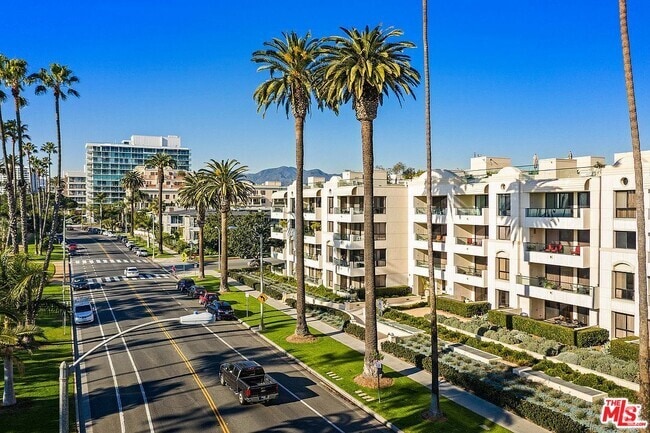 Building Photo - 701 Ocean Ave Unit 108 Rental