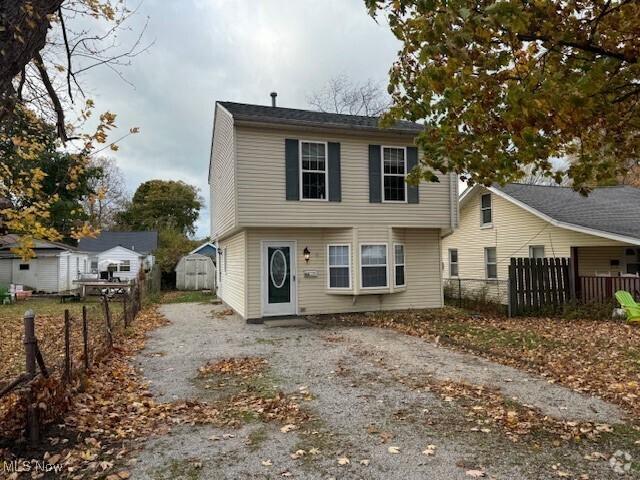 Building Photo - 914 Shadowrow Ave Rental