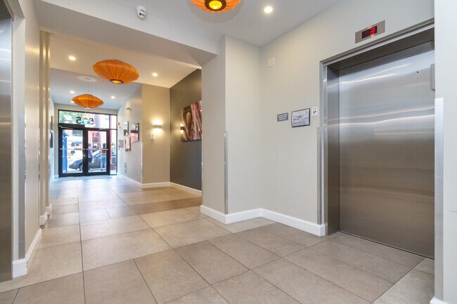 Photo - 595 Pandora Ave