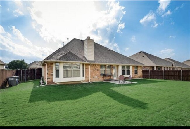 Photo - 2902 Aurora Mist Dr House