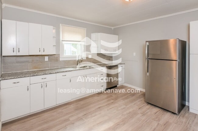 Photo - 709 N 41st Ave