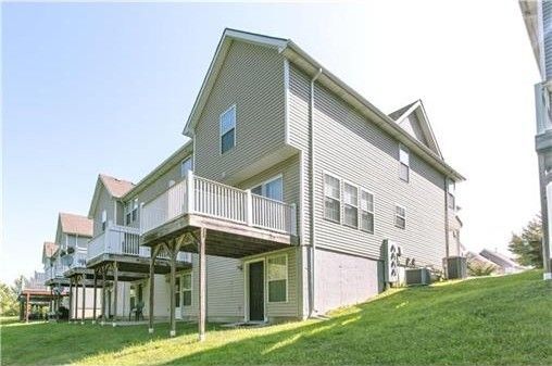 Photo - 9840 N Lewis Ave