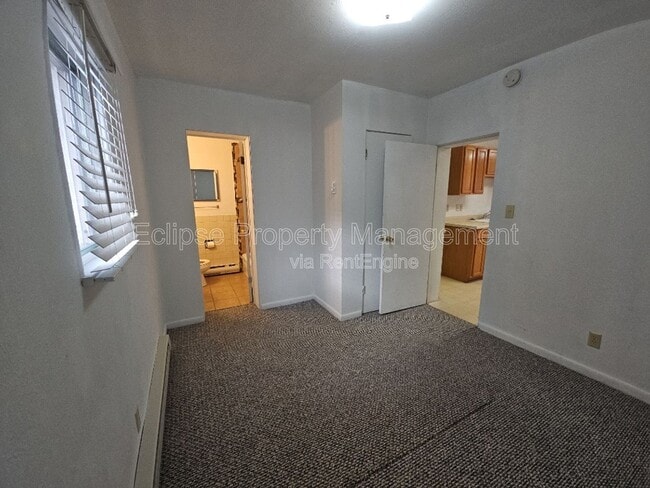 Photo - 715 3rd St