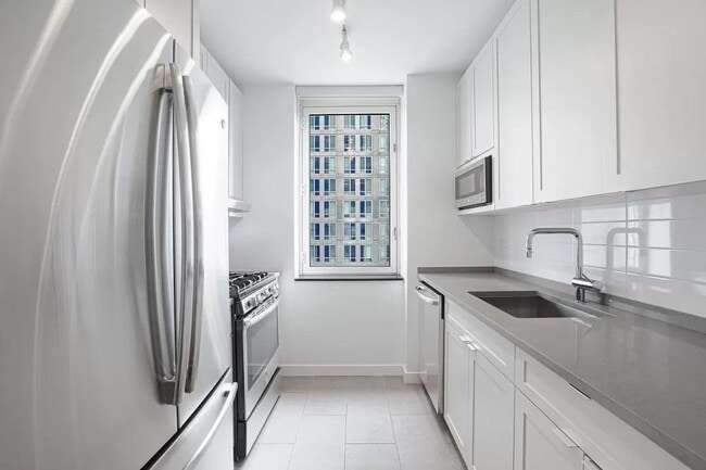 Photo - 3 bedroom in New York NY 10036 Unit 20B