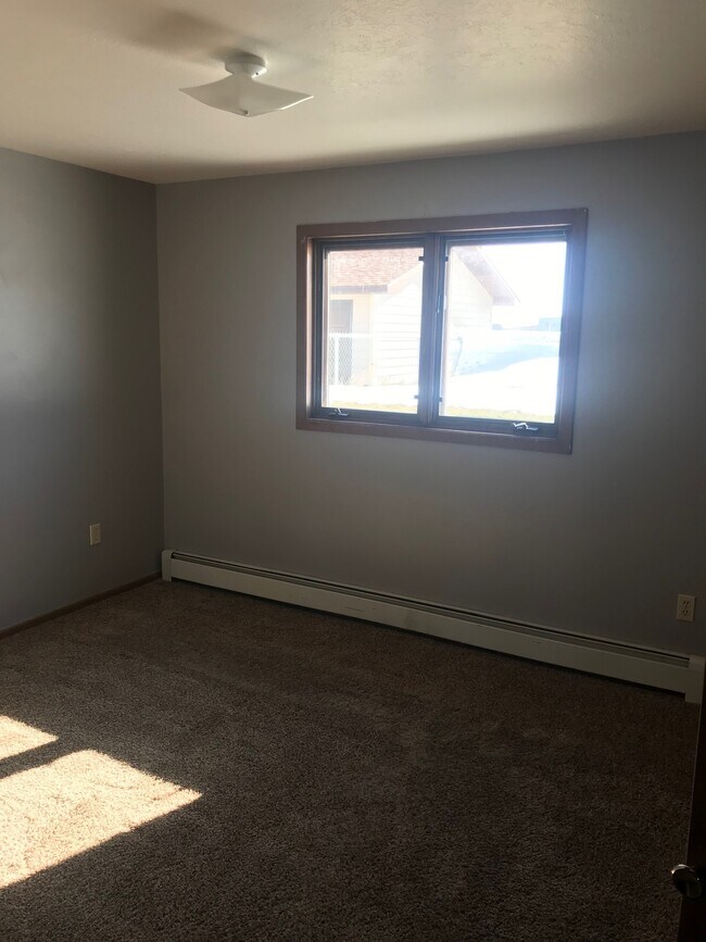 Photo - 2809 5th St SW