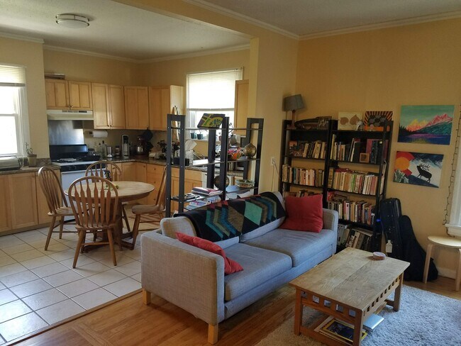 Photo - 817 52nd St Unidad C