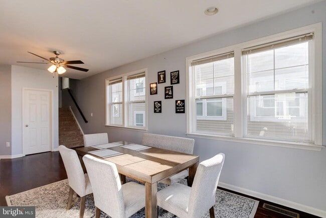 Photo - 7520 Calais Way