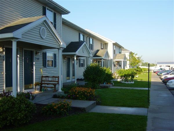 Pine Circle Townhomes