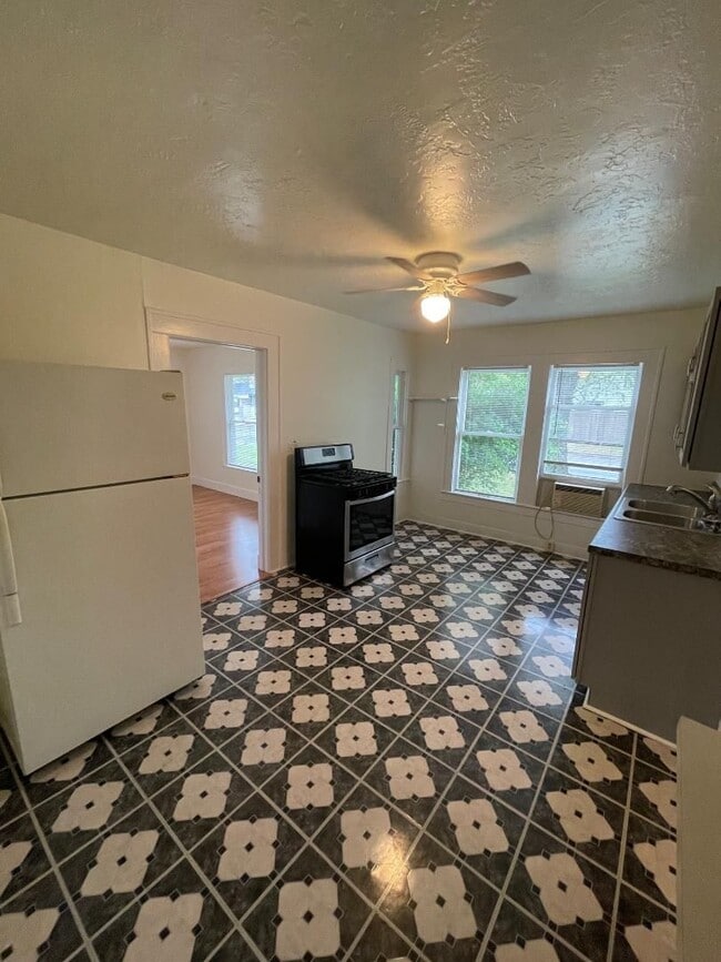Photo - 1 BED 1 BATH DUPLEX FOR LEASE AVAILABLE July 1!