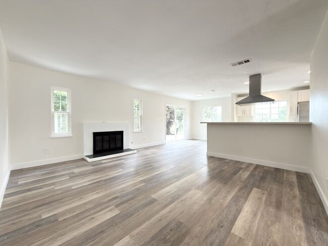 Photo - Charming Single Level in Carlsbad!