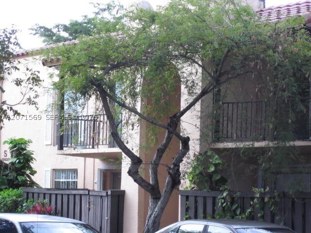 Building Photo - 10822 N Kendall Dr Unit S-15