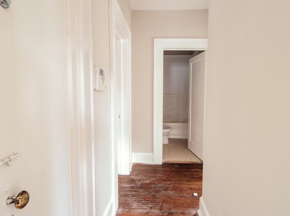 Photo - 1432 19th Pl SW