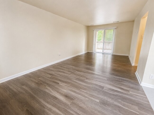 Photo - 3012 Chamberlayne Ave Unidad 108