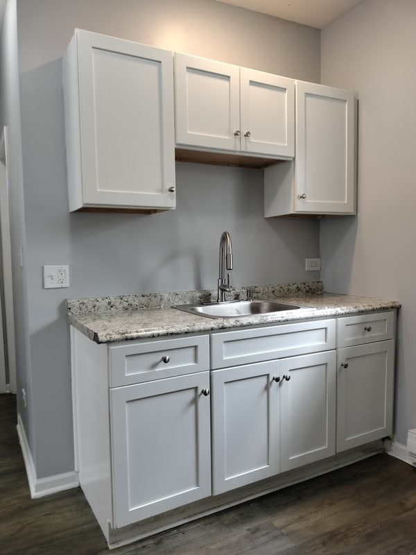 Photo - 6601 S Green St