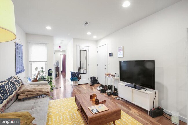 Building Photo - 134 S 46th St Unit C