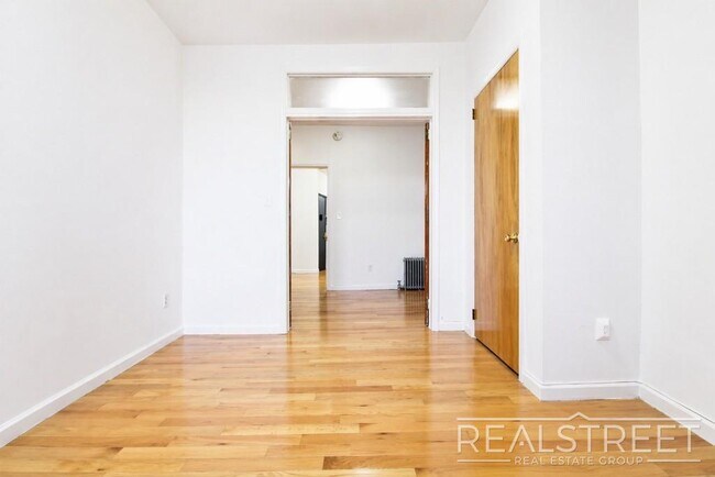 Photo - Newly Renovated Spacious 2BR in Heart of Park Slope Unit 1