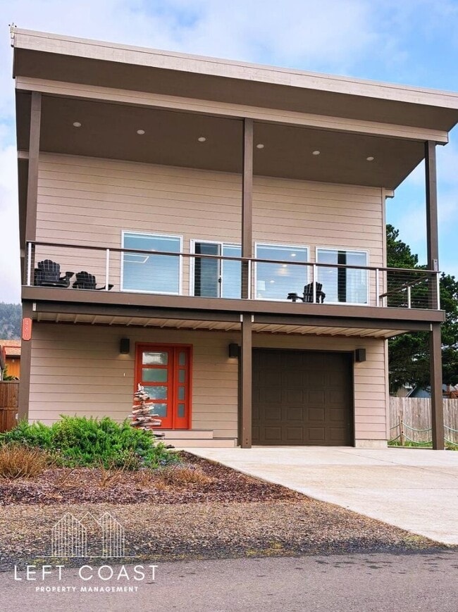 Building Photo - 480 Alsea Ave