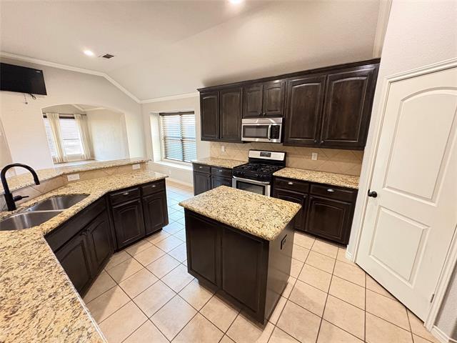 Photo - 5900 Shiner Dr