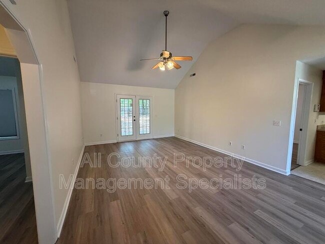 Photo - 3690 Oleander Dr