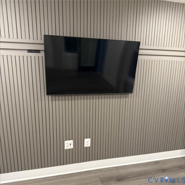 Building Photo - 10199 Blue Wing Ln