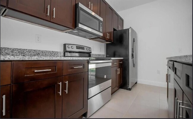 Photo - 4033 SW 139th St Rd