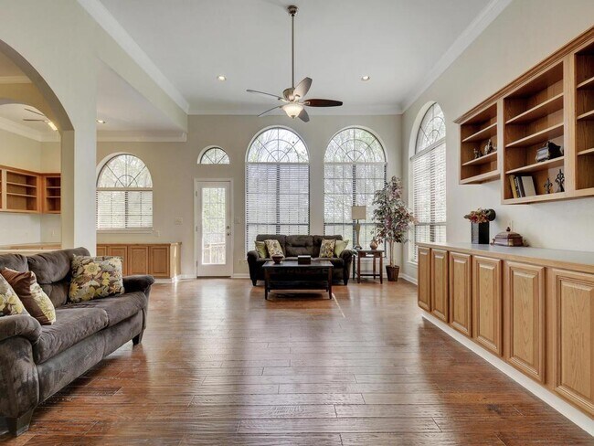 Photo - 7500 Canna Cove