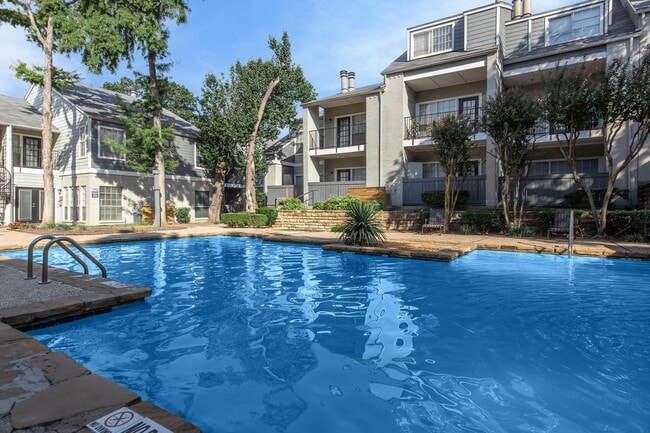 The Retreat at Lake Highlands