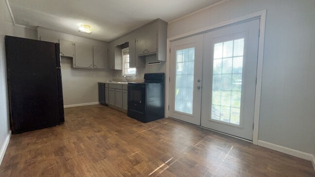 Photo - 3 Bedroom in College Park