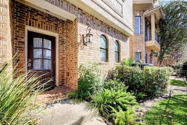 1411 Elgin St Rental - House Rental In Houston, TX | ForRent.com