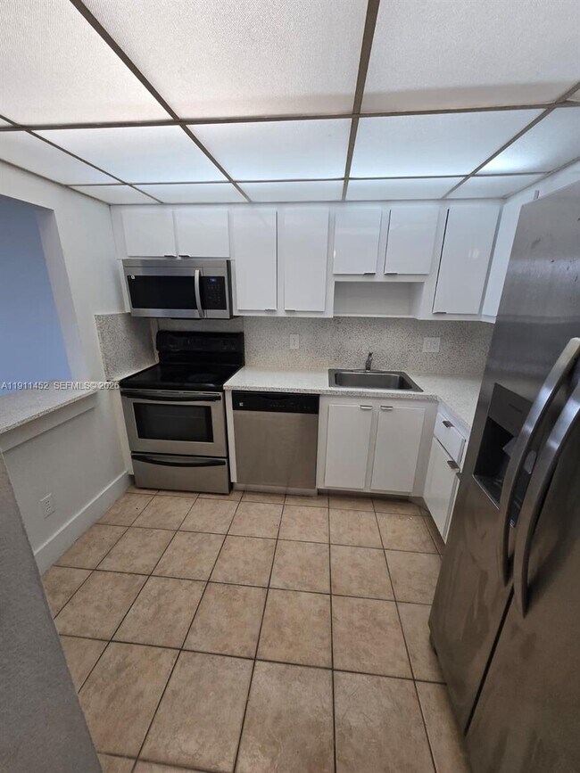 Photo - 13499 Biscayne Blvd Unit 604