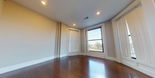 Photo - 11 Bay State Rd