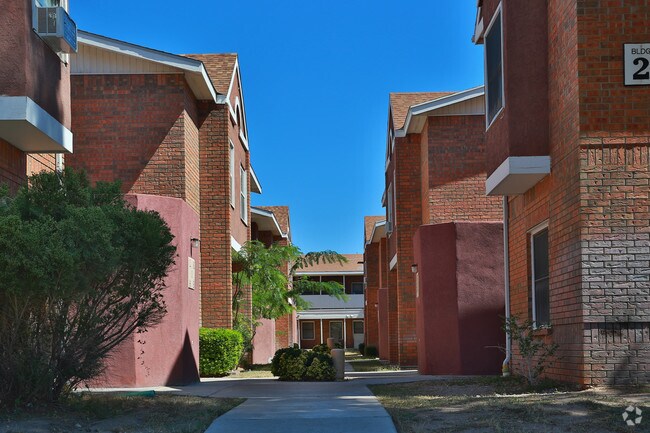 Woodcrest Apartments