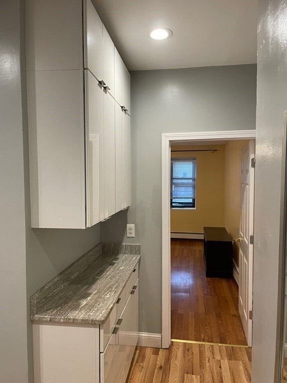 176 W Sixth St Unit 1