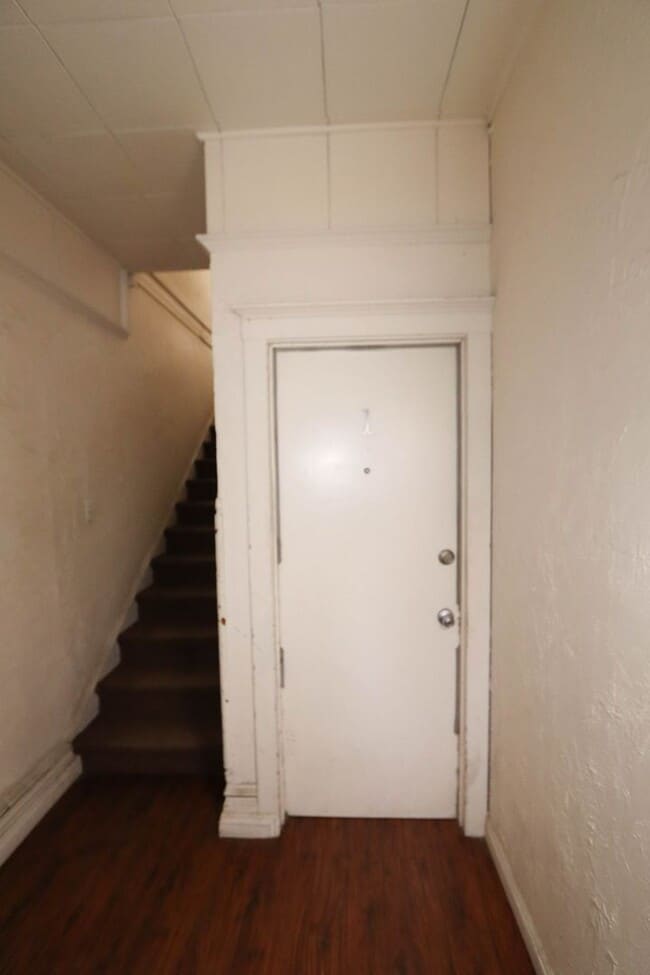 Photo - RIV3907 Unit 1