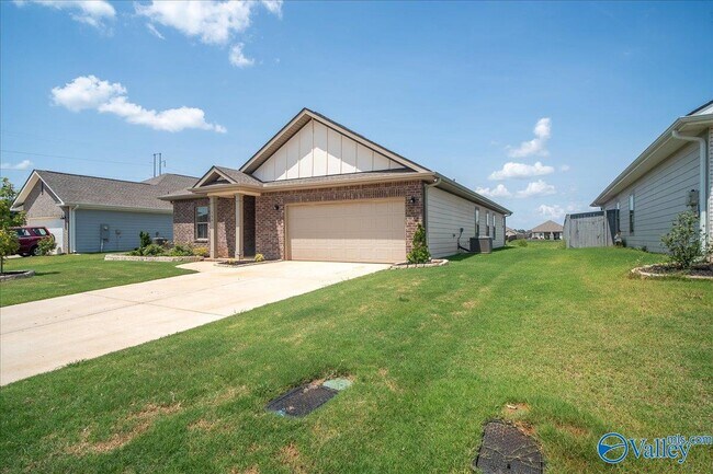 Building Photo - 154 Lillian Farms Blvd