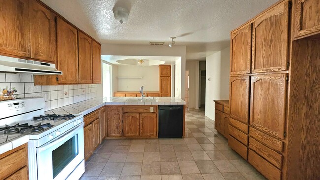 Photo - PLACE - XAV8709 Unit 3