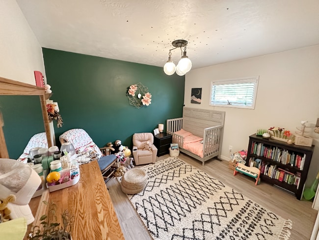 117 Riverview 6 W
