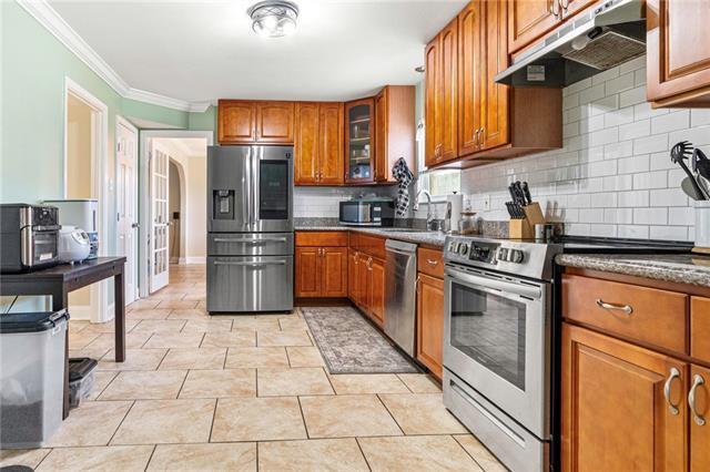 516 W Marlin Ct