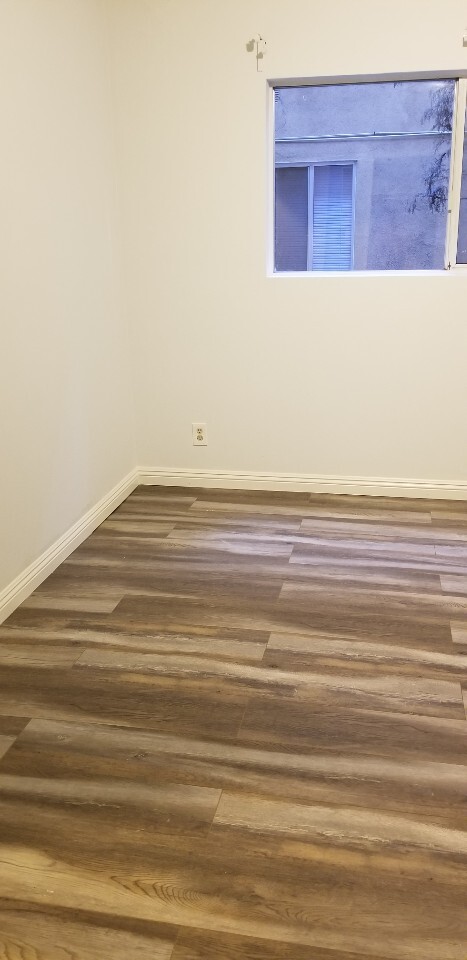 Photo - 6520 Shirley Ave Unidad 5