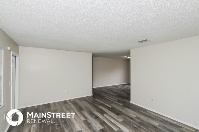 Photo - 1460 Cass Ave NW