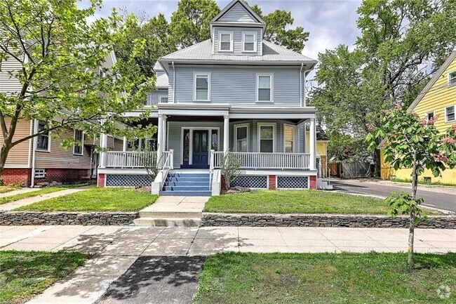 Building Photo - 195 Ontario St Rental