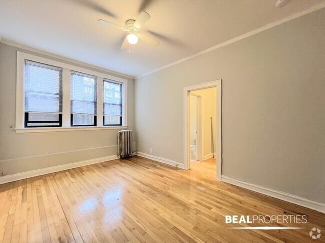 Building Photo - 0 bedroom in CHICAGO IL 60640 Unit 105 Rental